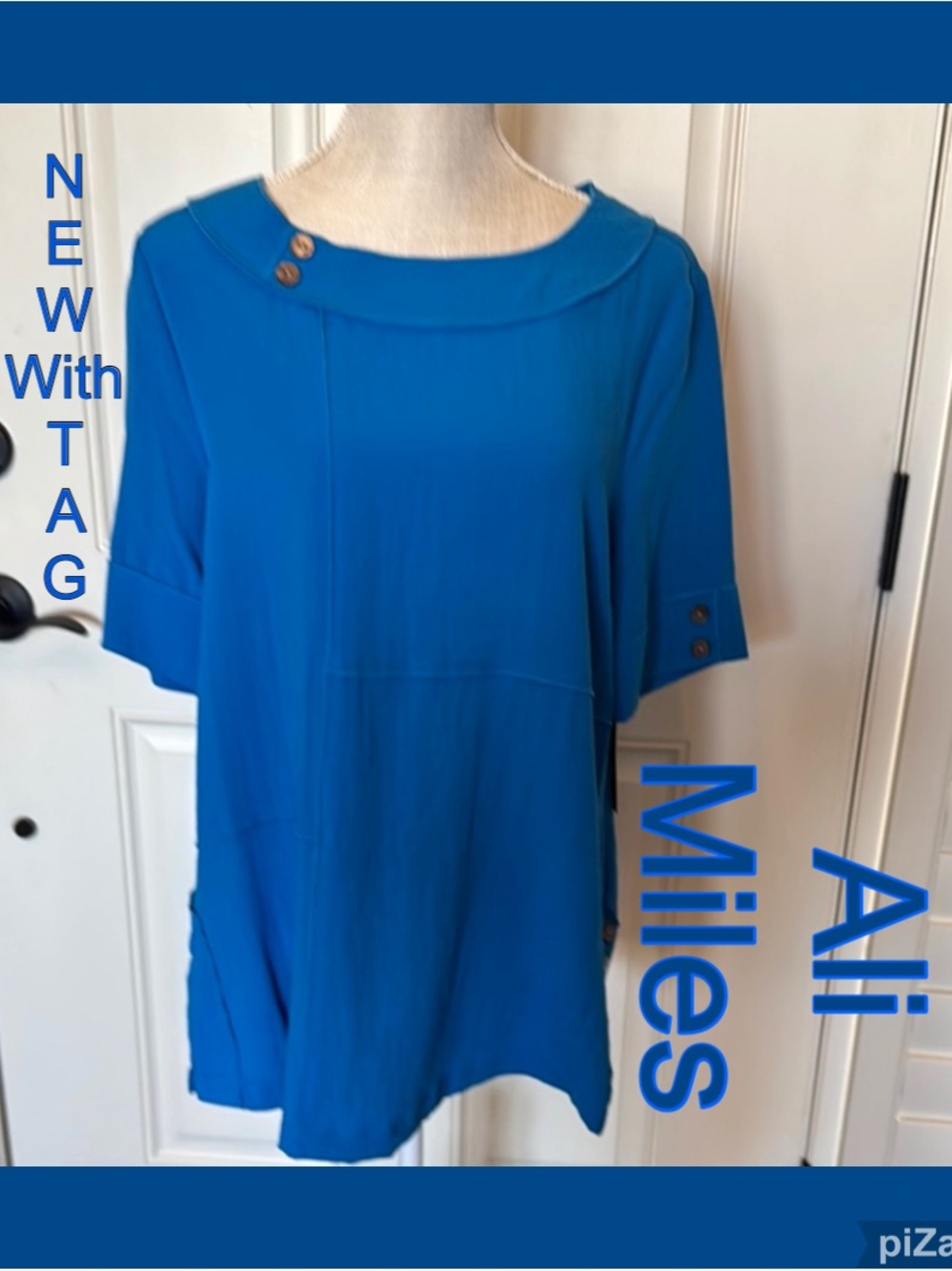 🌀Ali Miles Women -Sz M-  Blue Short Sleeve Button-Detail Top / NWT